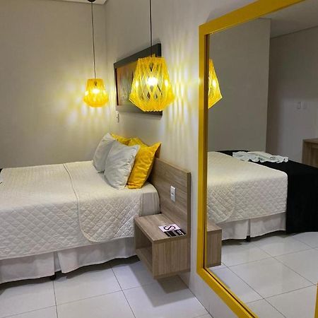 Rossi Hotel Comodoro Kültér fotó
